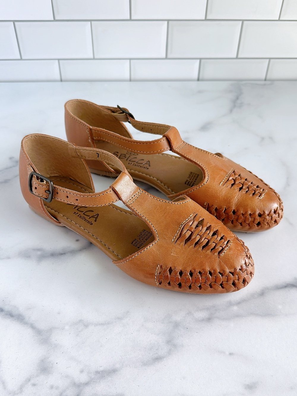 Sbicca Women's Tan Leather T-Strap Woven Flats